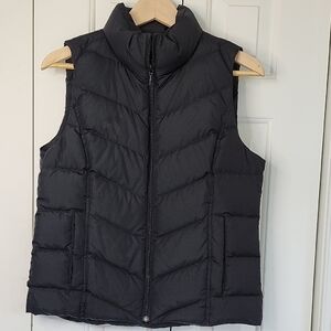 Land's End Women's Black Feather Down Quilted Puffer Vest with Zipper Size XS